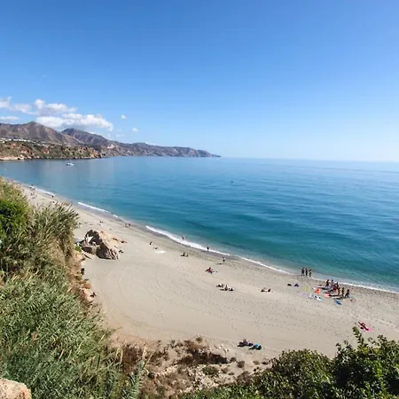 Atico Jimena Granada En El Centro De Nerja