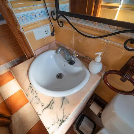 Apartman Atico Jimena Granada En El Centro De Nerja