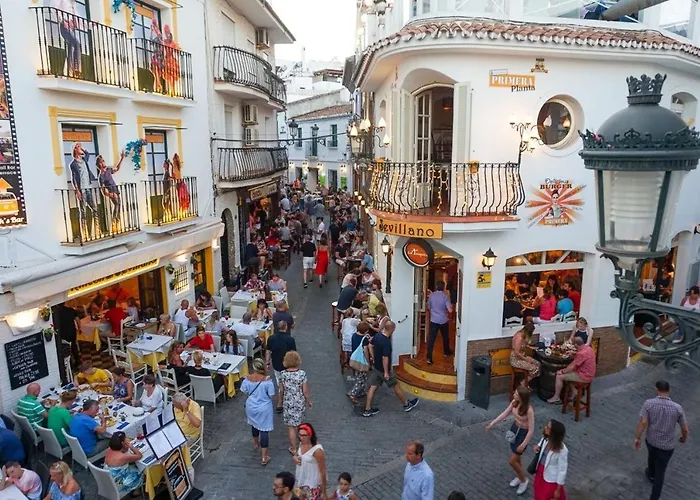 Atico Jimena Granada En El Centro De Appartement Nerja